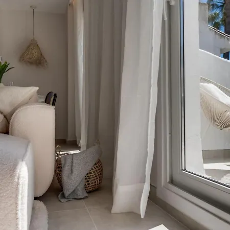 Luxury Penthouse - Naranjos De
